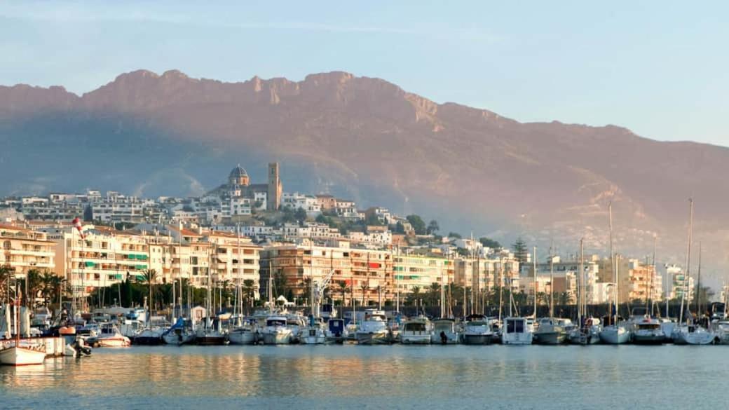 Luxurious Appartement Mediterraneo 알테아 외부 사진