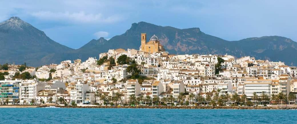 Luxurious Appartement Mediterraneo 알테아 외부 사진